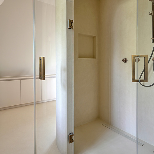 Gietvloer badkamer - Nomadhome