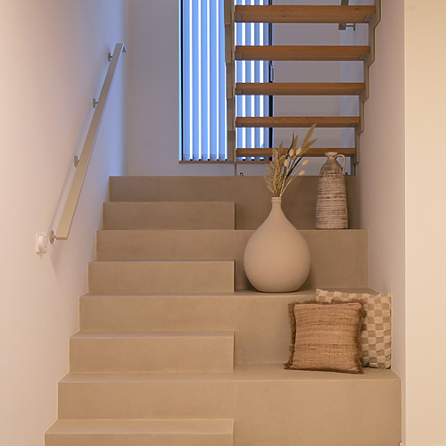 Gietvloer trap - Emmeloord